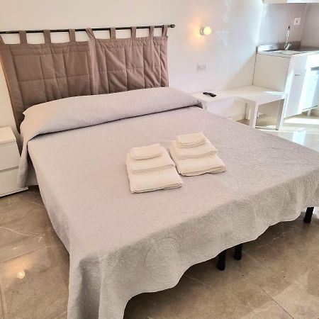 Entos Suite Кальяри Экстерьер фото