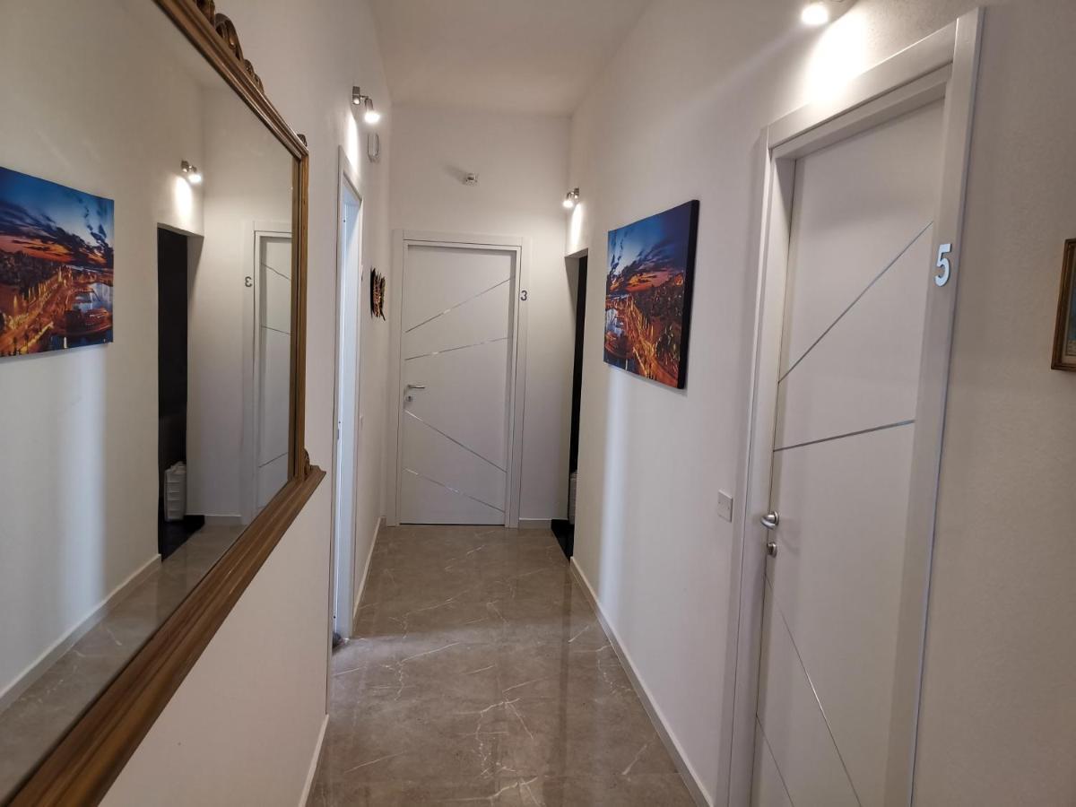 Entos Suite Кальяри Экстерьер фото