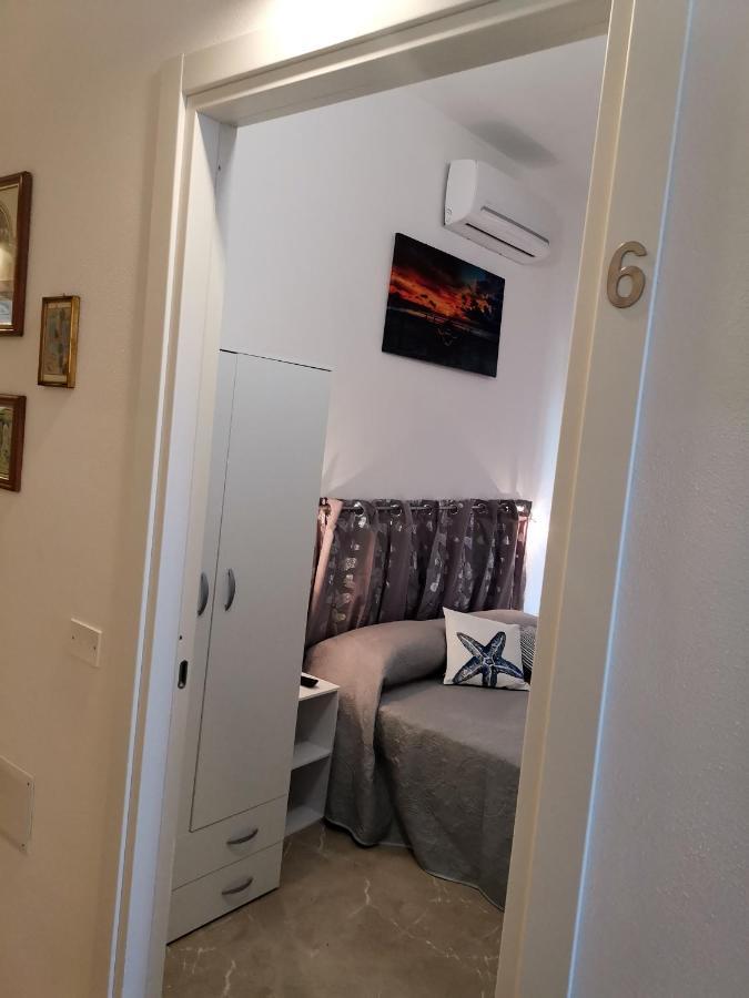 Entos Suite Кальяри Экстерьер фото