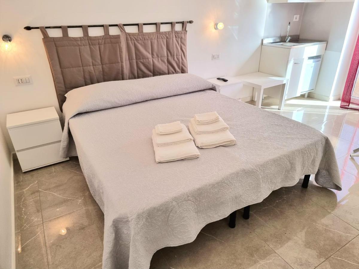 Entos Suite Кальяри Экстерьер фото